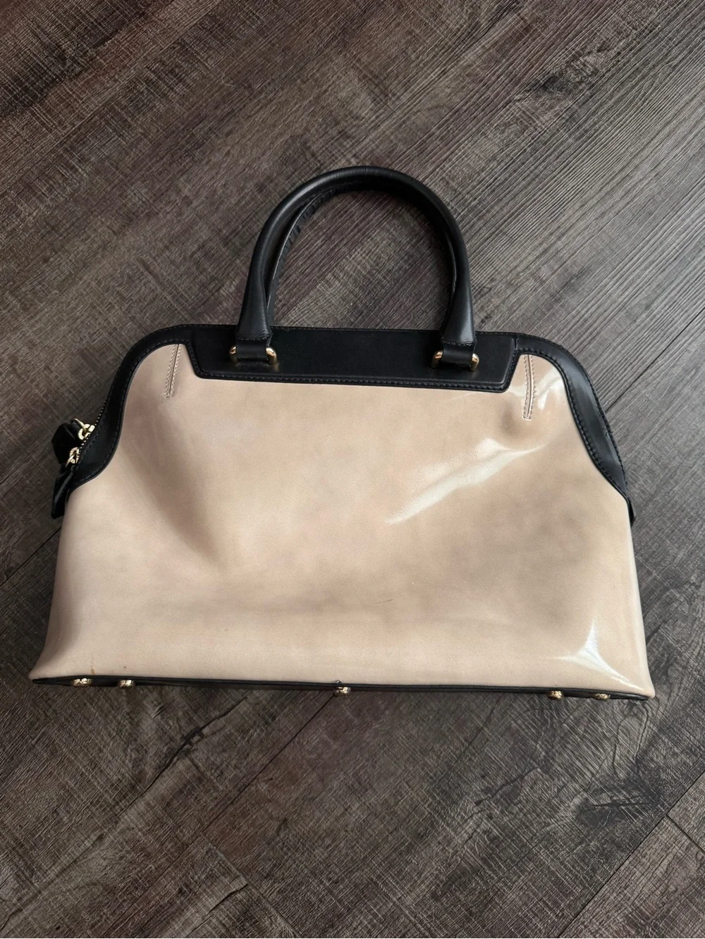 Iacucci Two-Tone Patent Dome Satchel in Beige and Black